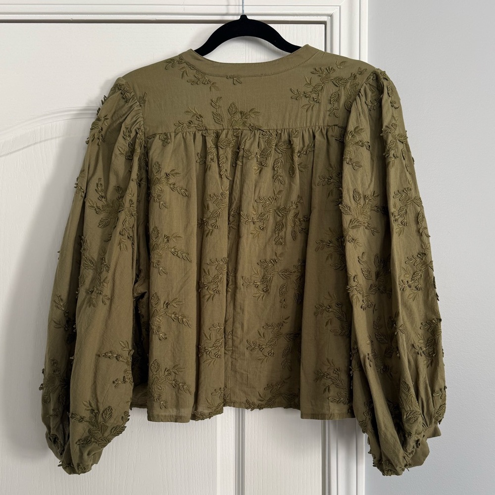 entro Olive Green Embroidered Button-Front Blouse - Picture 2 of 6
